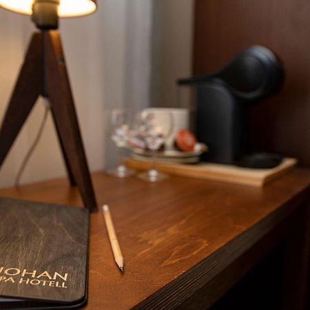 Johan Design & Spa Hotel Куресааре Екстериор снимка