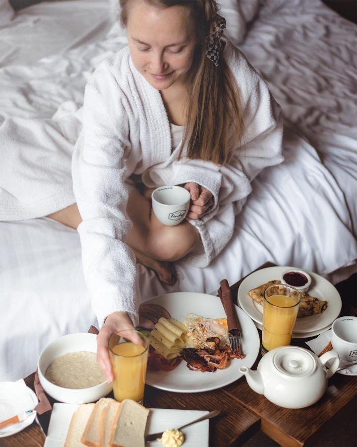 Johan Design & Spa Hotel Куресааре Екстериор снимка